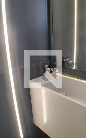 Apartamento à venda com 77m², 1 quarto e 1 vaga Apartamento à venda com 77m², 1 quarto e 1 vagaBanheiro de serviço