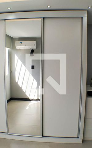 Apartamento à venda com 77m², 1 quarto e 1 vaga Apartamento à venda com 77m², 1 quarto e 1 vagaQuarto