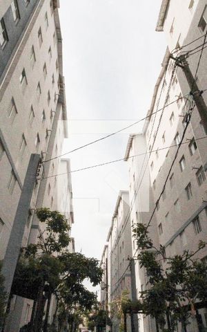 Apartamento à venda com 45m², 2 quartos e 1 vaga Apartamento à venda com 45m², 2 quartos e 1 vagaFachada