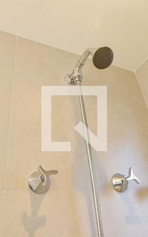 Apartamento à venda com 31m², 1 quarto e sem vagaBanheiro 