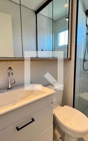Apartamento para alugar com 59m², 2 quartos e 1 vaga Apartamento para alugar com 59m², 2 quartos e 1 vagaBanheiro
