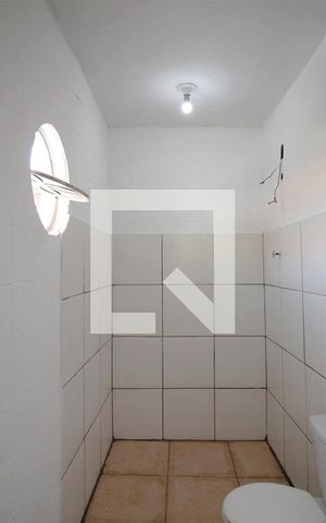Casa para alugar com 102m², 3 quartos e sem vagaBanheiro