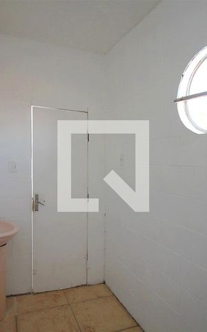 Casa para alugar com 102m², 3 quartos e sem vagaBanheiro