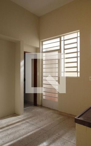 Casa para alugar com 180m², 3 quartos e sem vagaCozinha