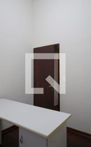 Casa para alugar com 180m², 3 quartos e sem vagaQuarto 3