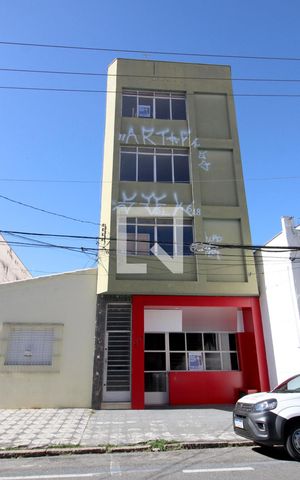 Casa para alugar com 180m², 3 quartos e sem vagaFachada