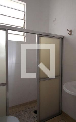 Casa para alugar com 180m², 3 quartos e sem vagaBanheiro