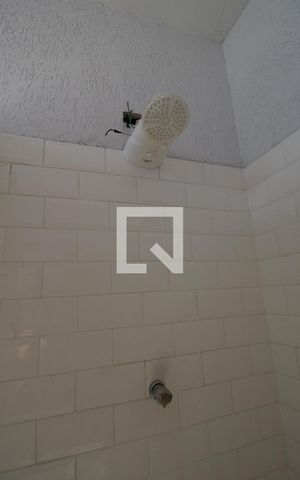 Apartamento para alugar com 110m², 2 quartos e sem vagaBanheiro