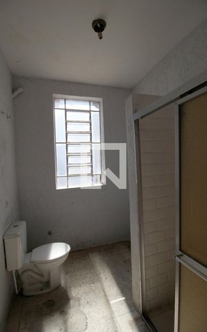 Apartamento para alugar com 110m², 2 quartos e sem vagaBanheiro