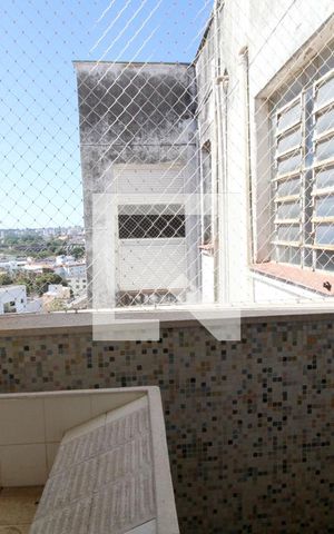 Apartamento para alugar com 110m², 2 quartos e sem vagaÁrea de Serviço