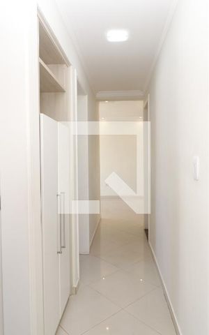 Apartamento à venda com 72m², 3 quartos e 2 vagasCorredor