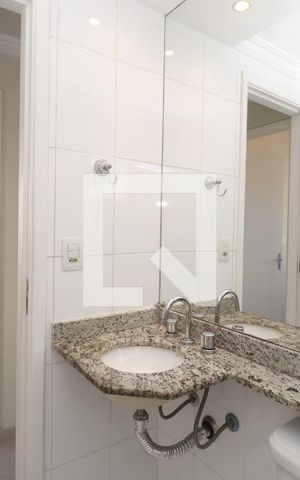 Apartamento à venda com 72m², 3 quartos e 2 vagasBanheiro Social