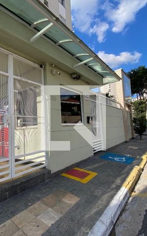 Apartamento à venda com 72m², 3 quartos e 2 vagasFachada