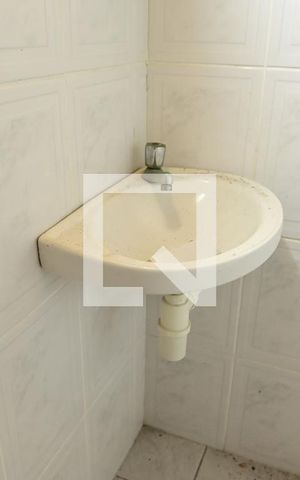 Casa para alugar com 150m², 4 quartos e 5 vagasBanheiro da Suíte