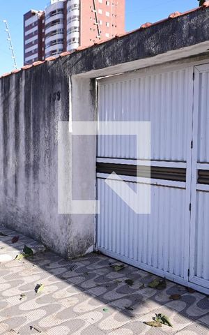 Casa para alugar com 150m², 4 quartos e 5 vagasFachada