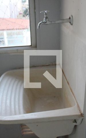 Apartamento para alugar com 48m², 2 quartos e 1 vagaCozinha e Área de Serviço