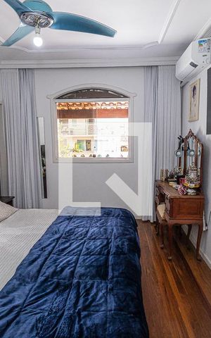 Casa à venda com 591m², 4 quartos e 3 vagasQuarto 3 / Suite e closet