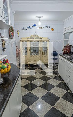 Casa à venda com 591m², 4 quartos e 3 vagasCozinha