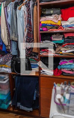 Casa à venda com 591m², 4 quartos e 3 vagasCloset