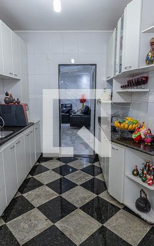 Casa à venda com 591m², 4 quartos e 3 vagasCozinha