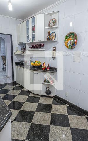 Casa à venda com 591m², 4 quartos e 3 vagasCozinha