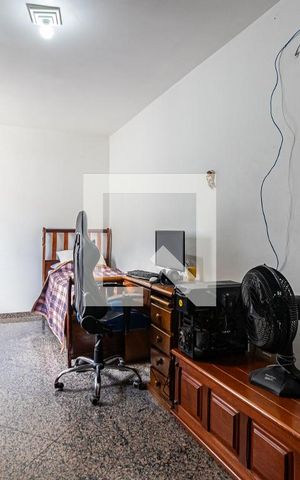 Casa à venda com 150m², 4 quartos e 3 vagasDormitório 2