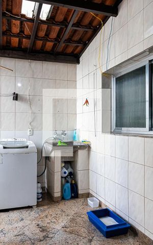 Casa à venda com 150m², 4 quartos e 3 vagasÁrea de Serviço