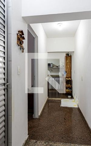 Casa à venda com 150m², 4 quartos e 3 vagasCorredor