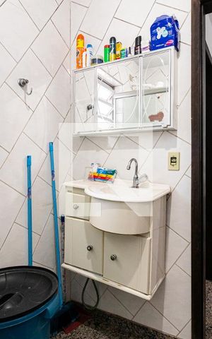 Casa à venda com 150m², 4 quartos e 3 vagasEdicula -Banheiro