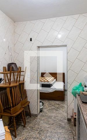 Casa à venda com 150m², 4 quartos e 3 vagasEdicula - Cozinha