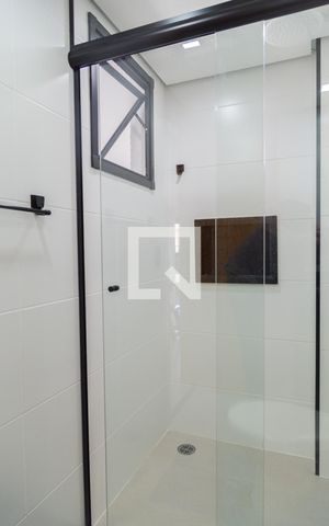 Apartamento para alugar com 43m², 2 quartos e 1 vaga Apartamento para alugar com 43m², 2 quartos e 1 vagaBanheiro