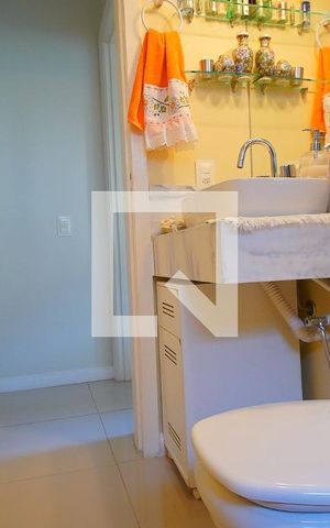 Apartamento para alugar com 64m², 2 quartos e 1 vagaBanheiro