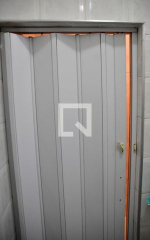 Casa à venda com 533m², 4 quartos e 4 vagasBanheiro 1