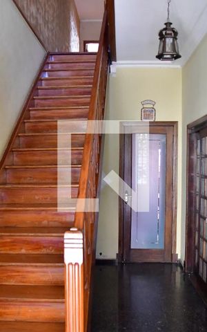 Casa à venda com 533m², 4 quartos e 4 vagasHall de entrada