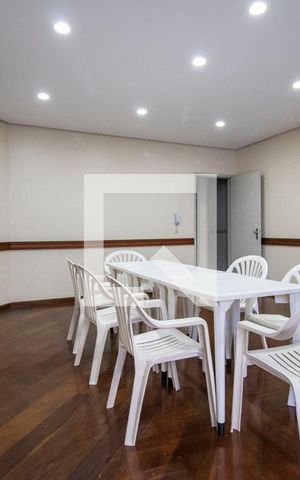 Apartamento para alugar com 76m², 2 quartos e 1 vaga Apartamento para alugar com 76m², 2 quartos e 1 vagaÁrea comum - Salão de festas