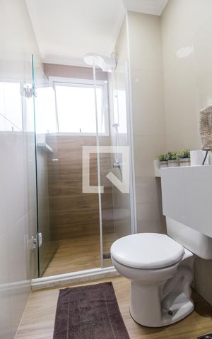 Apartamento à venda com 72m², 2 quartos e 1 vaga Apartamento à venda com 72m², 2 quartos e 1 vagaBanheiro 2