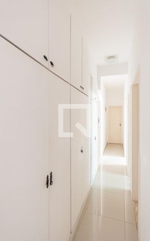 Apartamento à venda com 102m², 3 quartos e 1 vagaCorredor