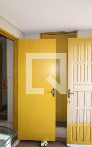 Casa à venda com 300m², 2 quartos e 5 vagasEscritório
