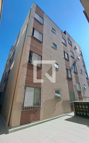 Apartamento à venda com 78m², 2 quartos e 1 vaga Apartamento à venda com 78m², 2 quartos e 1 vagaFachada do bloco