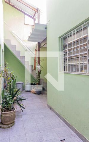 Casa à venda com 120m², 3 quartos e 3 vagasÁrea de serviço
