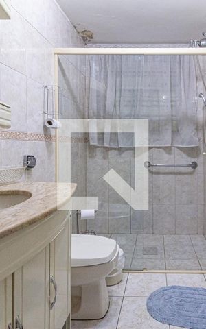 Casa à venda com 120m², 3 quartos e 3 vagasBanheiro 2