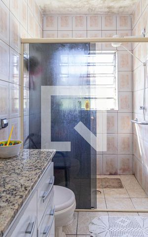 Casa à venda com 120m², 3 quartos e 3 vagasBanheiro 1