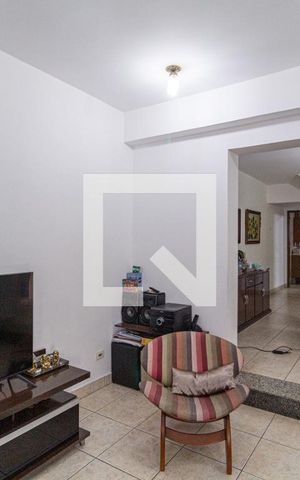 Casa à venda com 120m², 3 quartos e 3 vagasSala