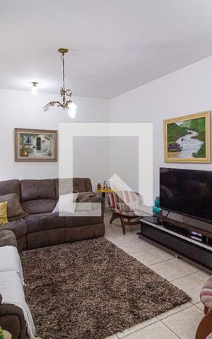 Casa à venda com 120m², 3 quartos e 3 vagasSala