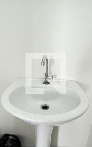 Apartamento para alugar com 42m², 2 quartos e sem vaga Apartamento para alugar com 42m², 2 quartos e sem vagaBanheiro