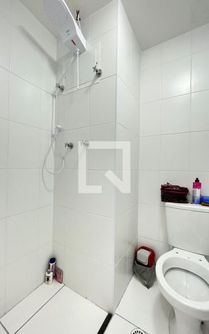 Apartamento para alugar com 42m², 2 quartos e sem vaga Apartamento para alugar com 42m², 2 quartos e sem vagaBanheiro