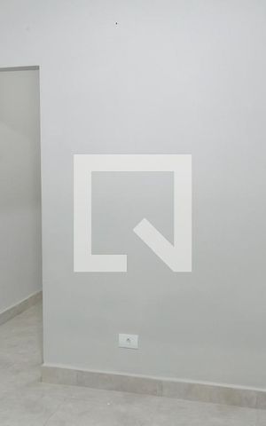 Casa para alugar com 100m², 2 quartos e 2 vagas Casa para alugar com 100m², 2 quartos e 2 vagasSala
