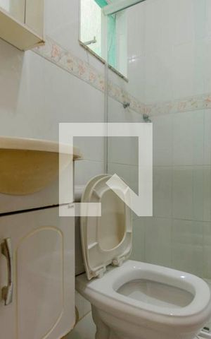 Casa para alugar com 110m², 3 quartos e 3 vagas Casa para alugar com 110m², 3 quartos e 3 vagasBanheiro