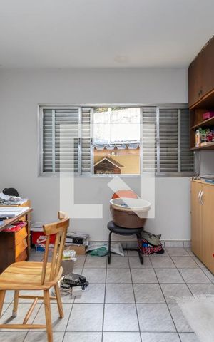 Casa à venda com 295m², 4 quartos e 4 vagas Casa à venda com 295m², 4 quartos e 4 vagasSuíte 3