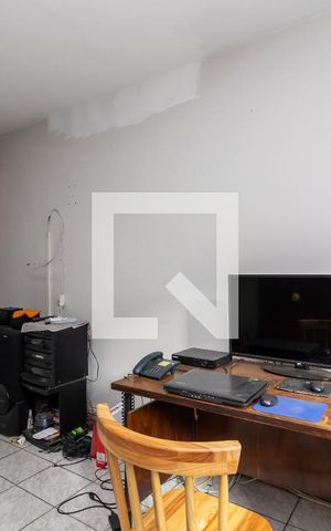 Casa à venda com 295m², 4 quartos e 4 vagas Casa à venda com 295m², 4 quartos e 4 vagasSuíte 3